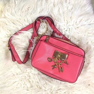 NWOT - Hot Pink Leather Elissa Camera Bag